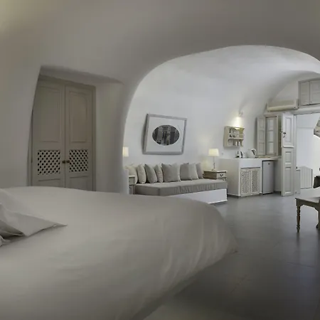 Oia Mare Villas-3
